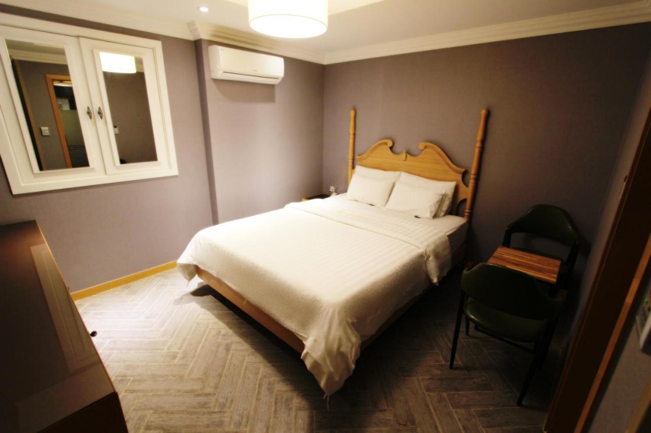 Demian Hotel Seoul Exteriör bild