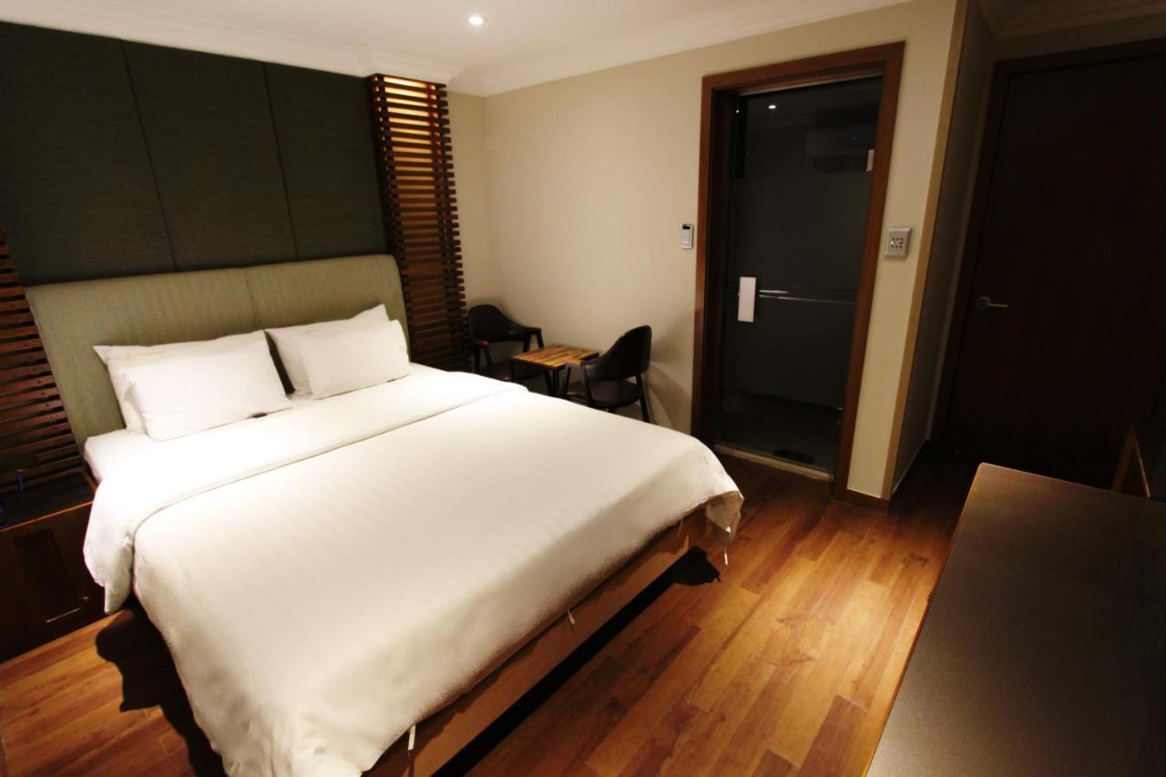 Demian Hotel Seoul Exteriör bild